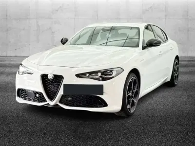 Usata Alfa Romeo Giulia Veloce 280 CV (205 kW) 2025 Bianco Berlina