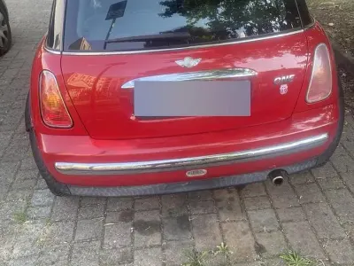 Usata Mini ONE 90 CV (66 kW) 2003 Rosso Utilitaria