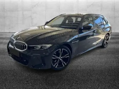 Begagnad BMW 320 M Sport 184 HK (135 kW) 2025 Grå Kombi