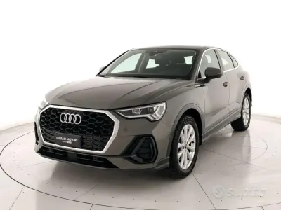 Usata Audi Q3 Sportback Business Plus 150 CV (110 kW) 2023 Grigio SUV