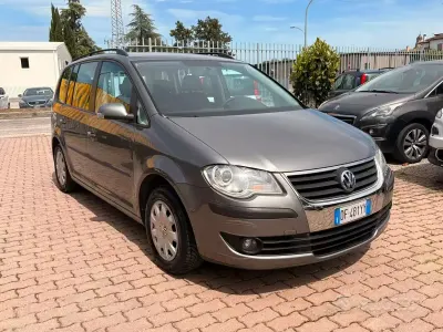 Usata VW Touran Conceptline 102 CV (75 kW) 2007 Grigio Monovolume