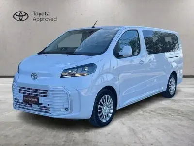 Usata Toyota Proace Verso Lounge 144 CV (105 kW) 2025 Bianco Station wagon