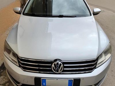 Usata VW Passat 105 CV (77 kW) 2014 Grigio Station wagon