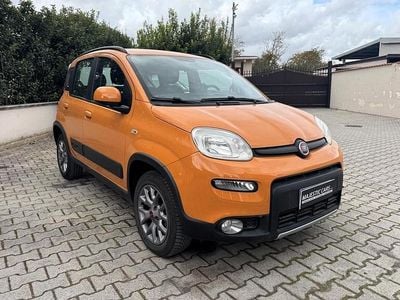 Usata Fiat Panda 4x4 S 85 CV (62 kW) 2017 Arancione Utilitaria