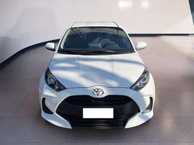 Nuova Toyota Yaris Hybrid Active 116 CV (85 kW) 2025 Bianco Utilitaria