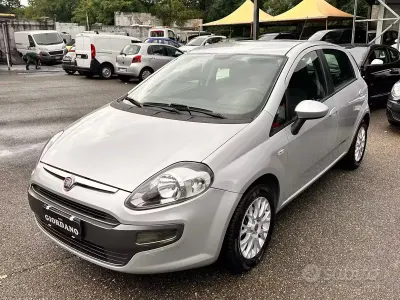 Usata Fiat Punto Evo S 95 CV (69 kW) 2011 Grigio Utilitaria