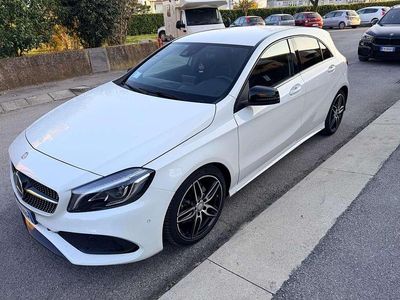 Usata Mercedes A200 Premium 136 CV (100 kW) 2016 Bianco Berlina