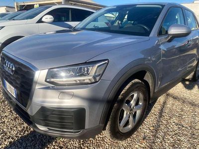 Usata Audi Q2 Sport 116 CV (85 kW) 2018 Argento SUV