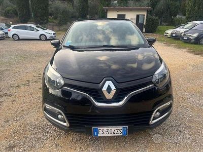 Usata Renault Captur Zen 90 CV (66 kW) 2013 SUV