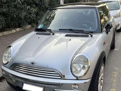 Begagnad Mini Cooper 116 HK (85 kW) 2003 Grå Halvkombi