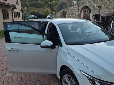 Bianco Usata 2020 VW Golf VIII Berlina | 18.500 € (Ottimo prezzo)