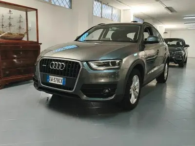 Usata Audi Q3 Advanced 140 CV (102 kW) 2014 Grigio SUV