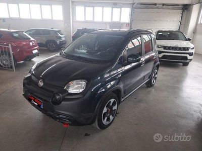 Usata Fiat Panda Cross Cross 70 CV (51 kW) 2023 Verde Utilitaria
