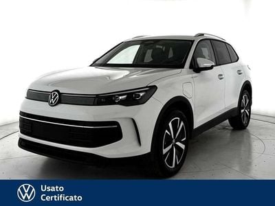 Usata VW Tiguan Edition 204 CV (150 kW) 2025 Bianco pastello SUV