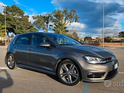 Grigio Usata 2016 VW Golf R-line Berlina | 15.500 € (Buon prezzo)