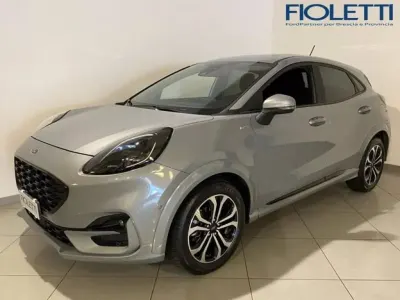 Begagnad Ford Puma ST-Line 125 HK (91 kW) 2023 Silver SUV
