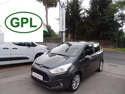 Begagnad Ford B-MAX Titanium 87 HK (63 kW) 2016 Grå Minibuss