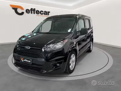 Usata Ford Tourneo Connect 101 CV (74 kW) 2016 Nero Monovolume