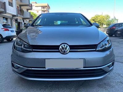 Usata VW Golf VII Business 116 CV (85 kW) 2018 Grigio Berlina