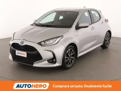 Usata Toyota Yaris Trend 116 CV (85 kW) 2020 Argento Utilitaria