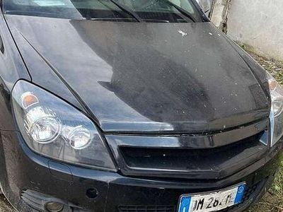 Usata Opel Astra 101 CV (74 kW) 2008 Coupé