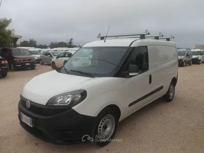 Usata Fiat Doblò 105 CV (77 kW) 2021 Bianco Monovolume