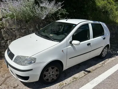 Usata Fiat Punto 1998 Bianco Berlina