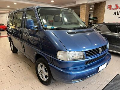 usata VW Caravelle t4 2.4d - 1996