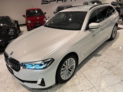 Usata BMW 520 Luxury Line 190 CV (139 kW) 2022 Bianco Station wagon
