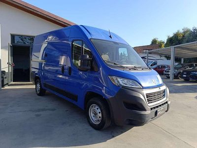 Usata Peugeot Boxer 140 CV (102 kW) 2021 Blu/azzurro Furgone