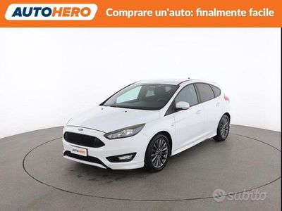 Usata Ford Focus ST-Line 120 CV (88 kW) 2017 Bianco Berlina
