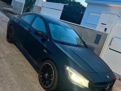 Usata Mercedes CLA220 2013 Nero Berlina