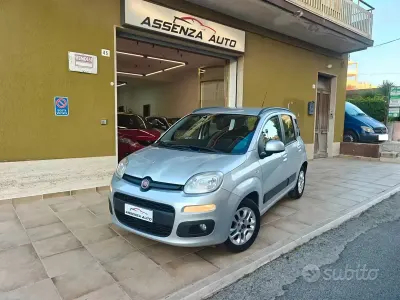 Usata Fiat Panda Lounge 69 CV (50 kW) 2018 Grigio Utilitaria