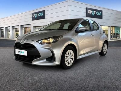 Usata Toyota Yaris Hybrid Active 116 CV (85 kW) 2025 Grigio Utilitaria