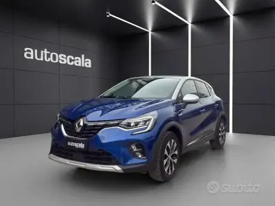 Usata Renault Captur Techno 91 CV (66 kW) 2024 Rosso SUV
