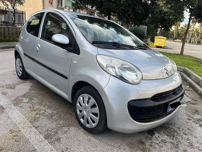 Usata Citroën C1 55 CV (40 kW) 2008 Grigio Utilitaria