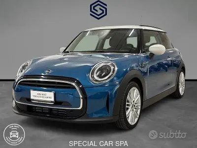 Begagnad Mini Cooper 2022 Blå Halvkombi