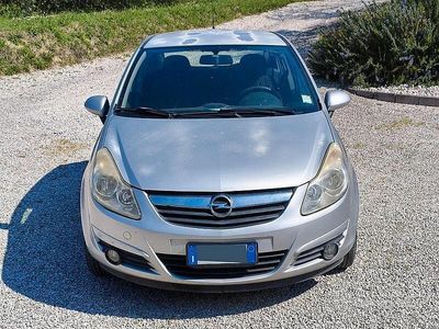 Occasion Opel Corsa Enjoy 80 ch (58 kW) 2009 Gris Citadine