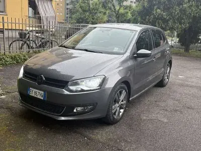Usata VW Polo Highline 90 CV (66 kW) 2011 Utilitaria