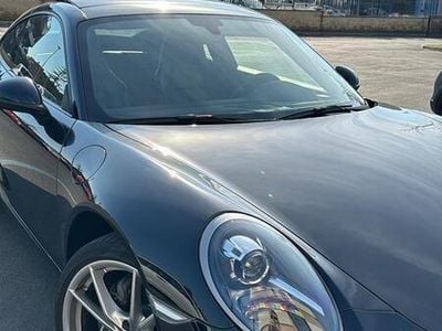 Porsche 911 Carrera