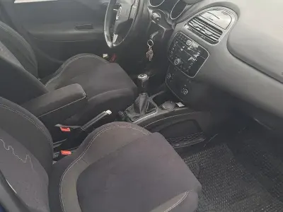 Usata Fiat Grande Punto 85 CV (62 kW) 2013 Blu Utilitaria