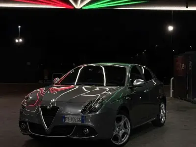 Second-hand Alfa Romeo Giulietta Super 120 CP (88 kW) 2019 Hatchback