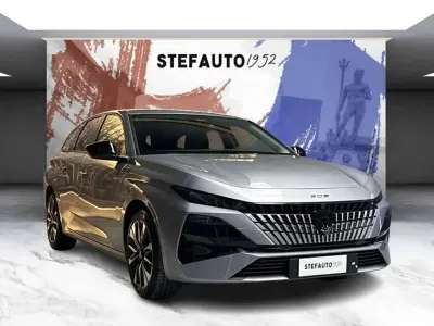 Nuova Peugeot 308 Allure 136 CV (100 kW) 2026 Grigio artense Berlina