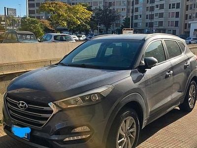 Usata Hyundai Tucson Xpossible 116 CV (85 kW) 2016 Grigio SUV