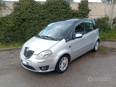 Usata Lancia Musa 90 CV (66 kW) 2007 Monovolume