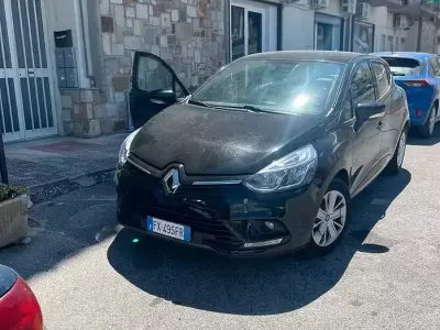Usata Renault Clio IV 90 CV (66 kW) 2019 Nero Berlina