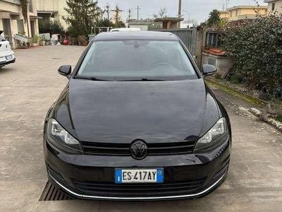 Usata VW Golf VII Highline 105 CV (77 kW) 2013 Berlina