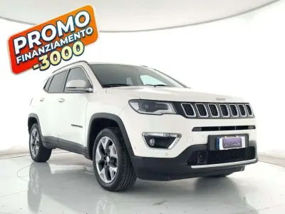Usata Jeep Compass Limited 140 CV (102 kW) 2018 Bianco SUV