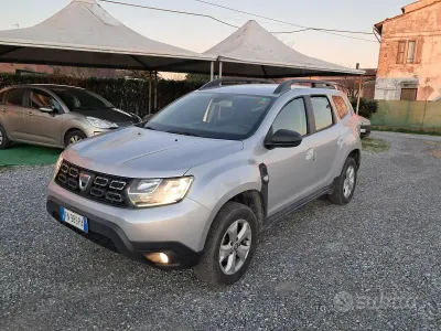 Usata Dacia Duster Lauréate 109 CV (80 kW) 2018 Grigio SUV