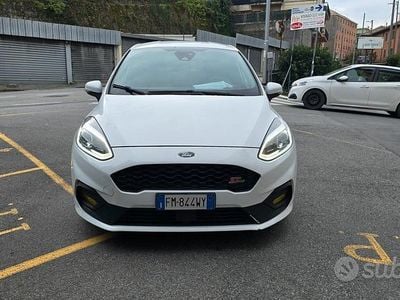Bianco Usata 2018 Ford Fiesta ST-Line Berlina | 11.900 € (Buon prezzo)